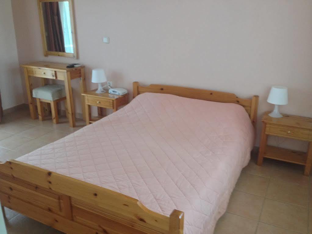Villa Dafni Studios Limenas  Luaran gambar